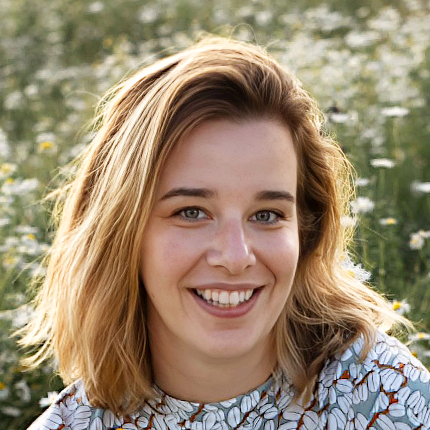 Алёна Благодарова